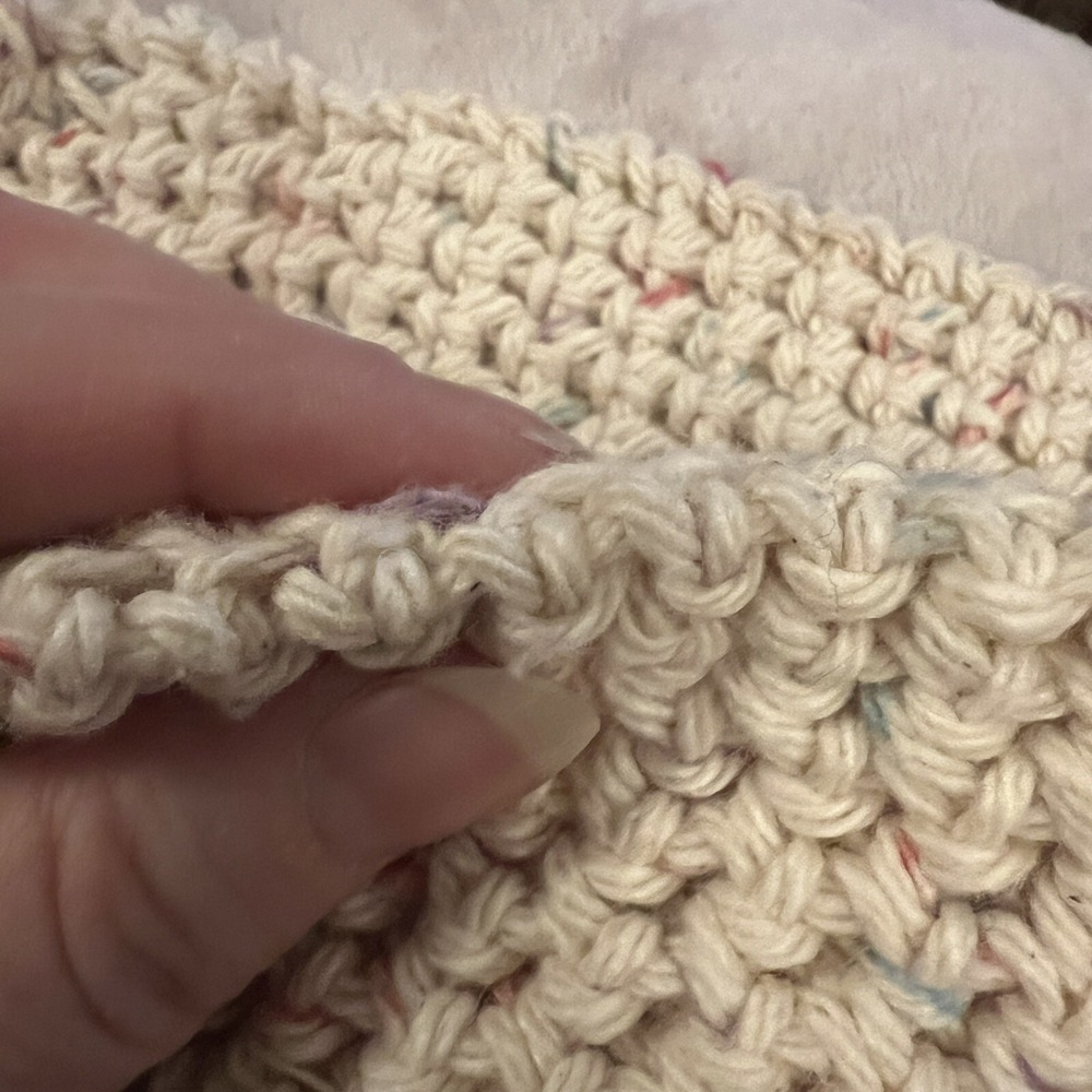 Handmade Speckled Cream Thermal Stitch Crocheted Pot Holder Hot Pad Trivet - Picture 3 of 3